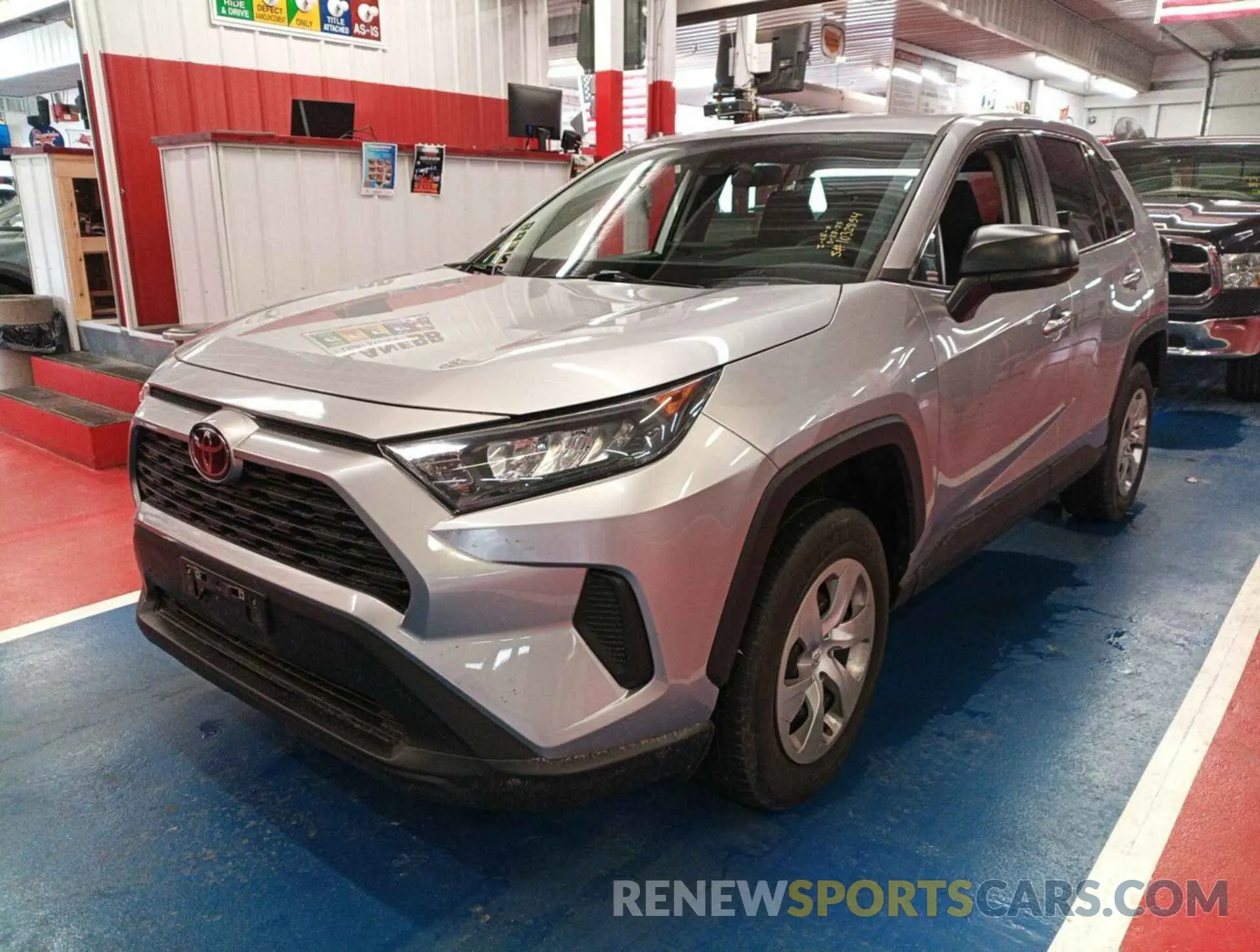 26 Photograph of a damaged car 2T3F1RFV1NC313206 TOYOTA RAV4 2022