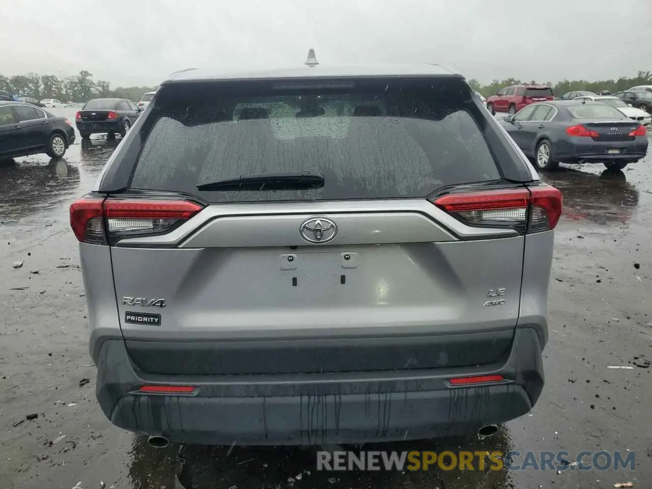 6 Photograph of a damaged car 2T3F1RFV1NC322102 TOYOTA RAV4 2022