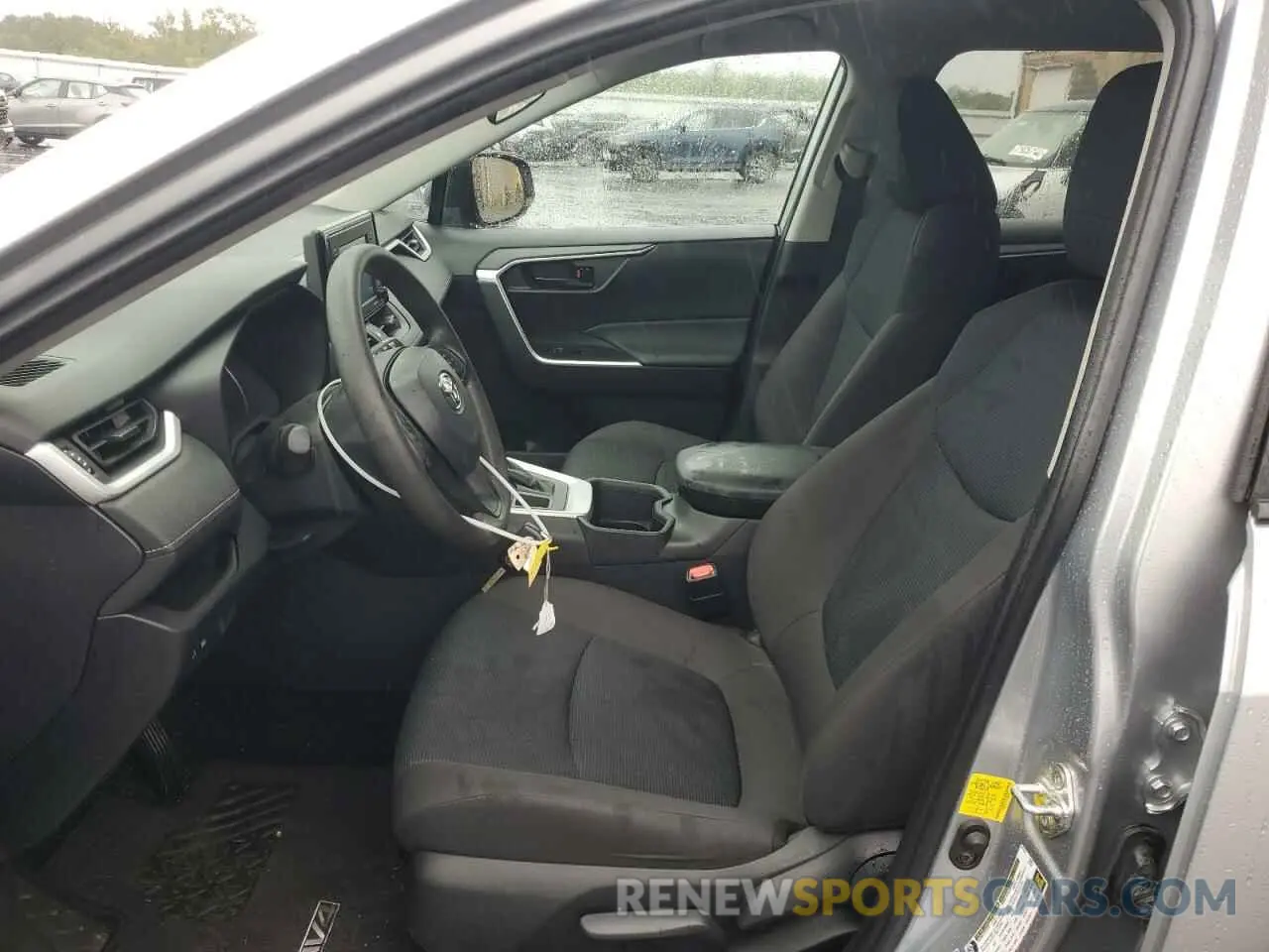7 Photograph of a damaged car 2T3F1RFV1NC322102 TOYOTA RAV4 2022