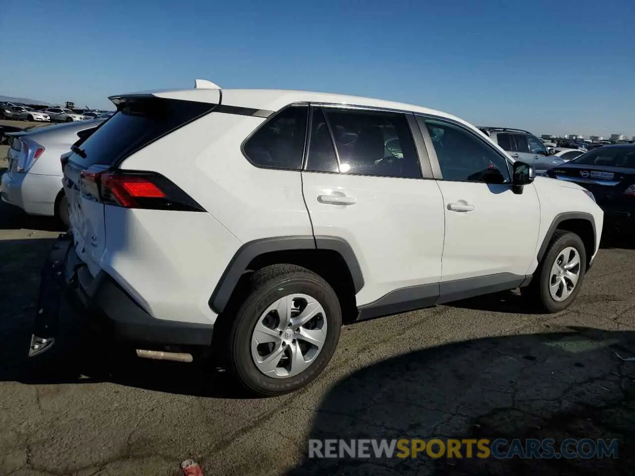 3 Photograph of a damaged car 2T3F1RFV1NW282635 TOYOTA RAV4 2022