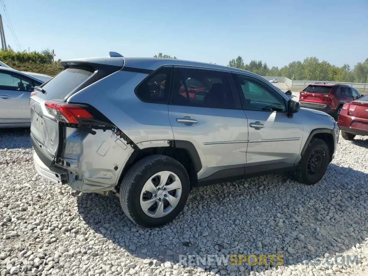 3 Photograph of a damaged car 2T3F1RFV1NW282893 TOYOTA RAV4 2022