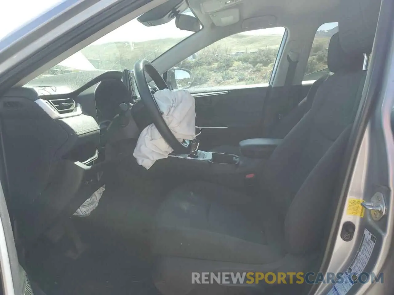 7 Photograph of a damaged car 2T3F1RFV1NW288449 TOYOTA RAV4 2022