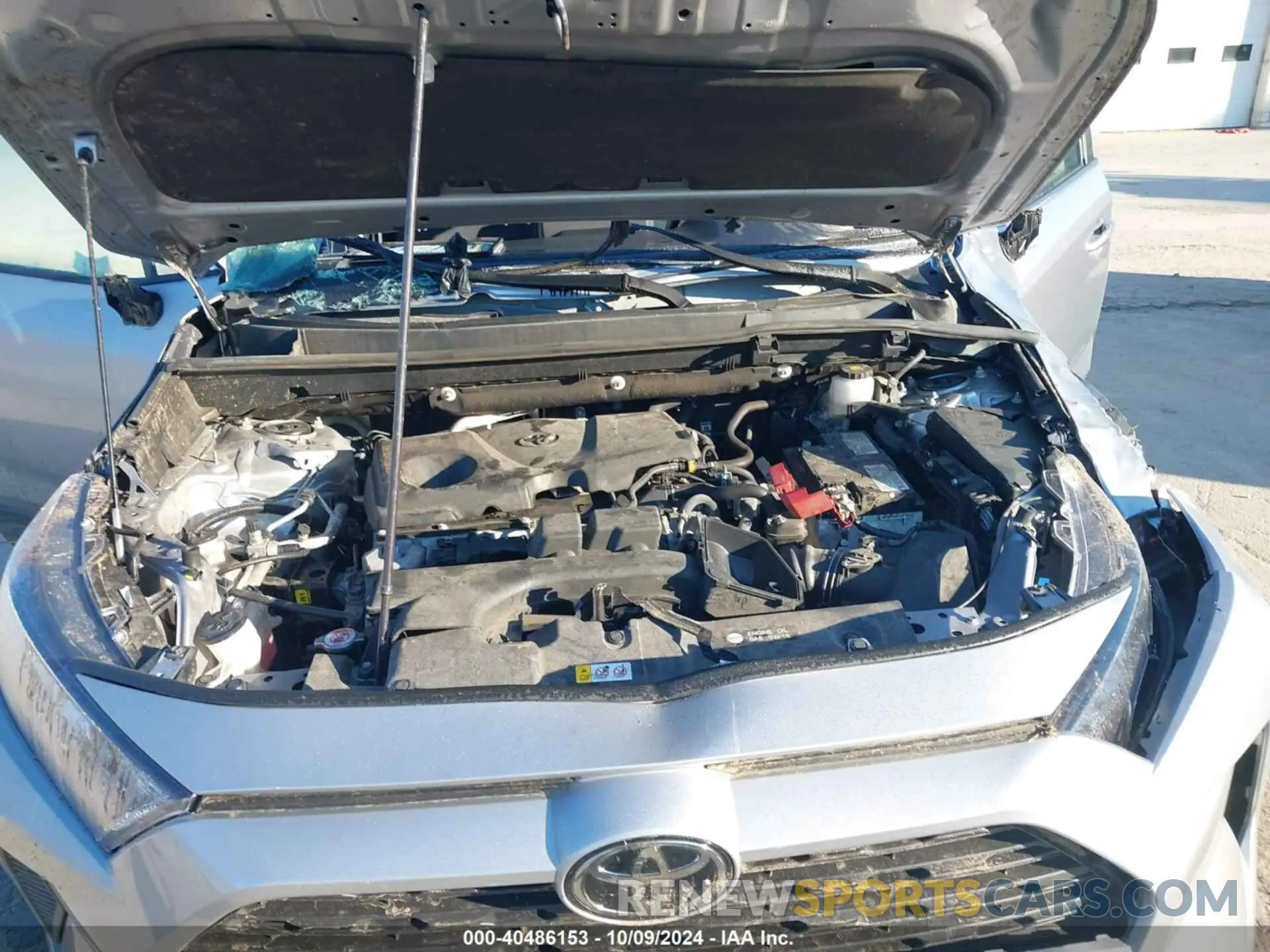 10 Photograph of a damaged car 2T3F1RFV2NC258281 TOYOTA RAV4 2022