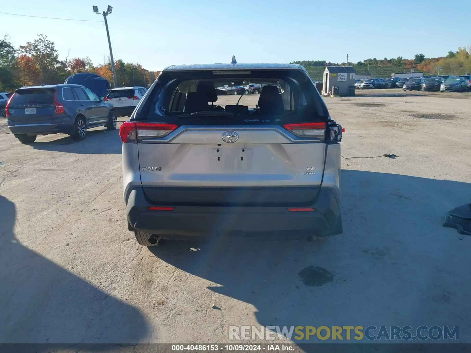 16 Photograph of a damaged car 2T3F1RFV2NC258281 TOYOTA RAV4 2022