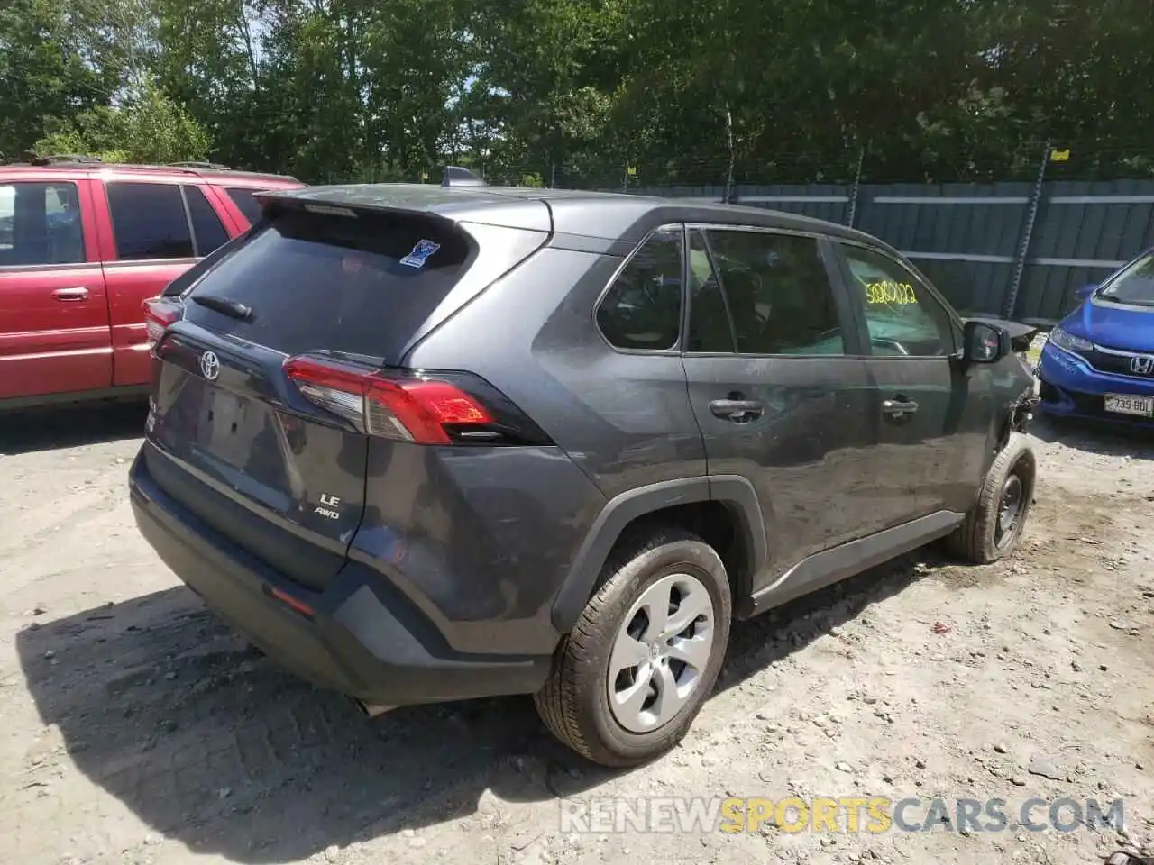 4 Photograph of a damaged car 2T3F1RFV2NC263058 TOYOTA RAV4 2022