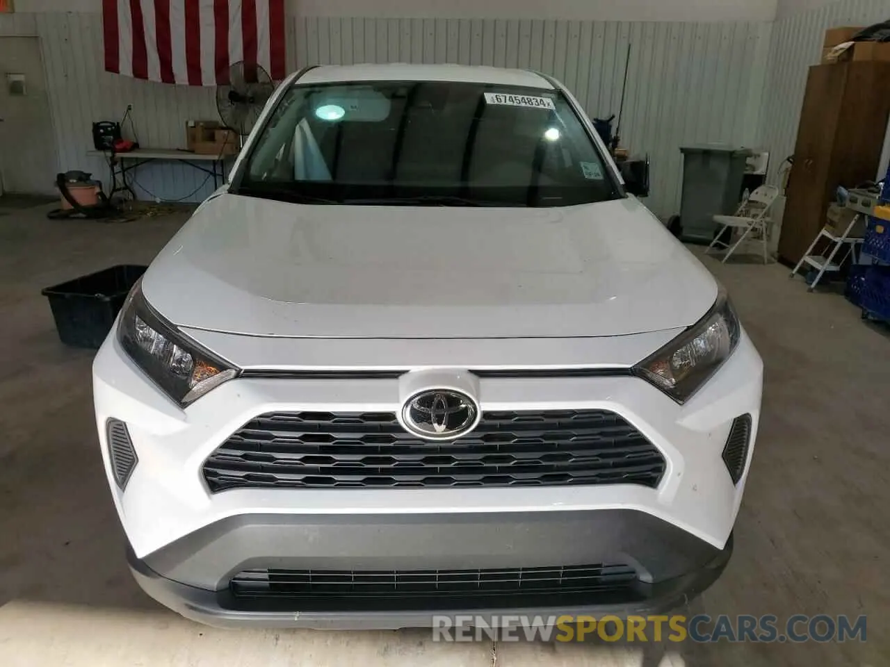 5 Photograph of a damaged car 2T3F1RFV2NC268910 TOYOTA RAV4 2022
