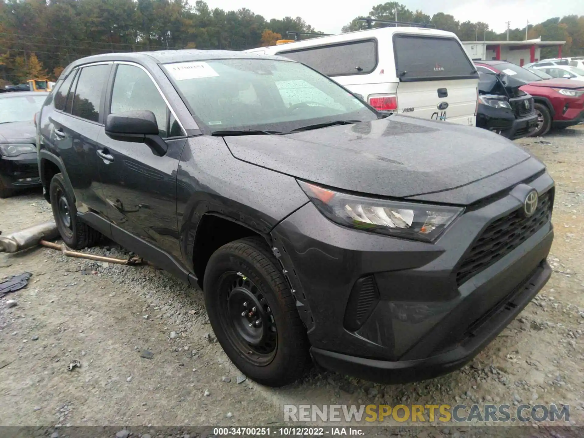 1 Photograph of a damaged car 2T3F1RFV2NW261339 TOYOTA RAV4 2022