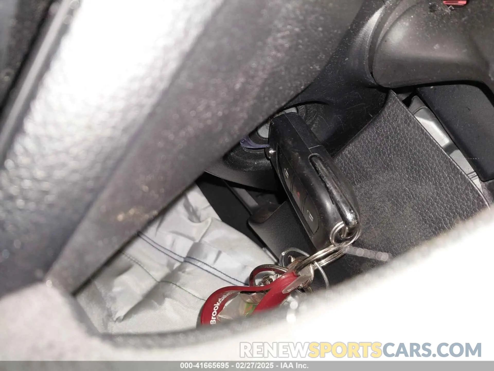11 Photograph of a damaged car 2T3F1RFV2NW296768 TOYOTA RAV4 2022