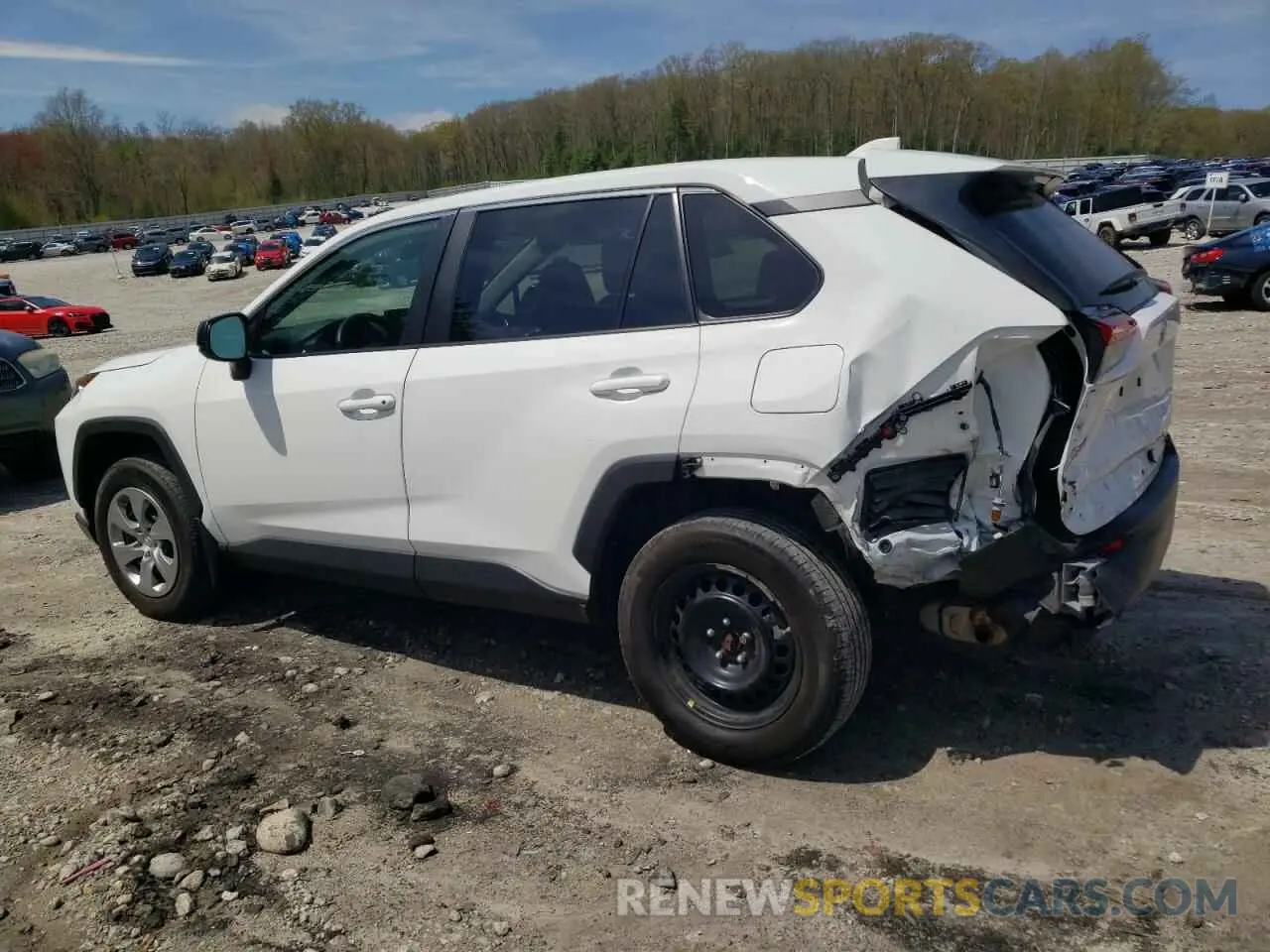2 Photograph of a damaged car 2T3F1RFV2NW310006 TOYOTA RAV4 2022