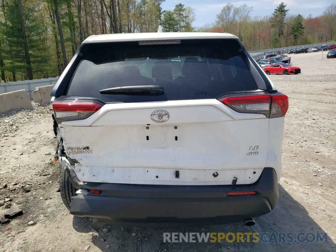 6 Photograph of a damaged car 2T3F1RFV2NW310006 TOYOTA RAV4 2022