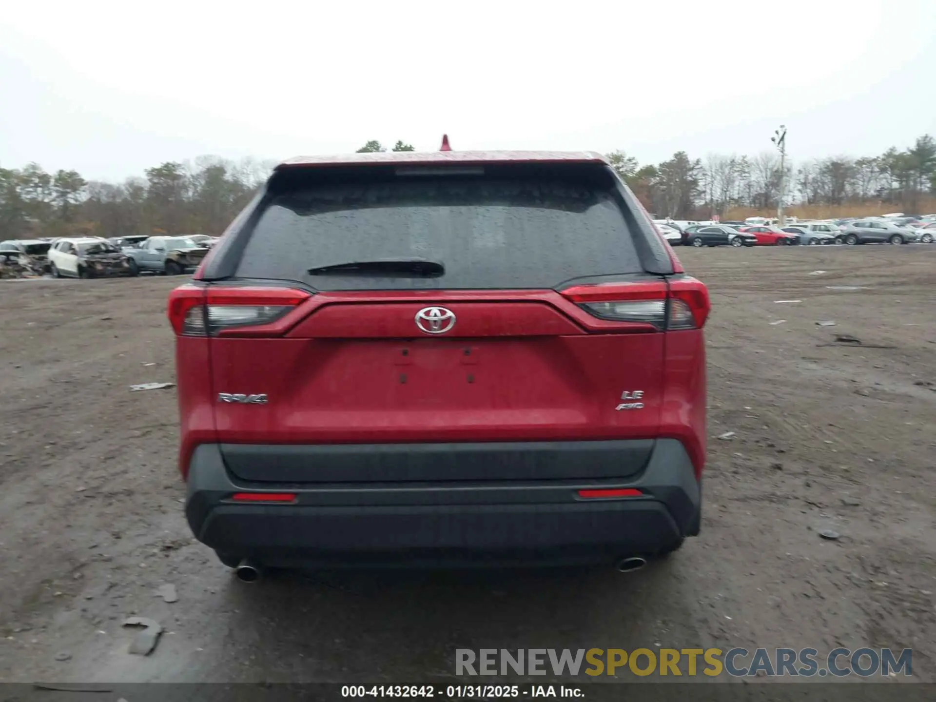 16 Photograph of a damaged car 2T3F1RFV2NW317652 TOYOTA RAV4 2022