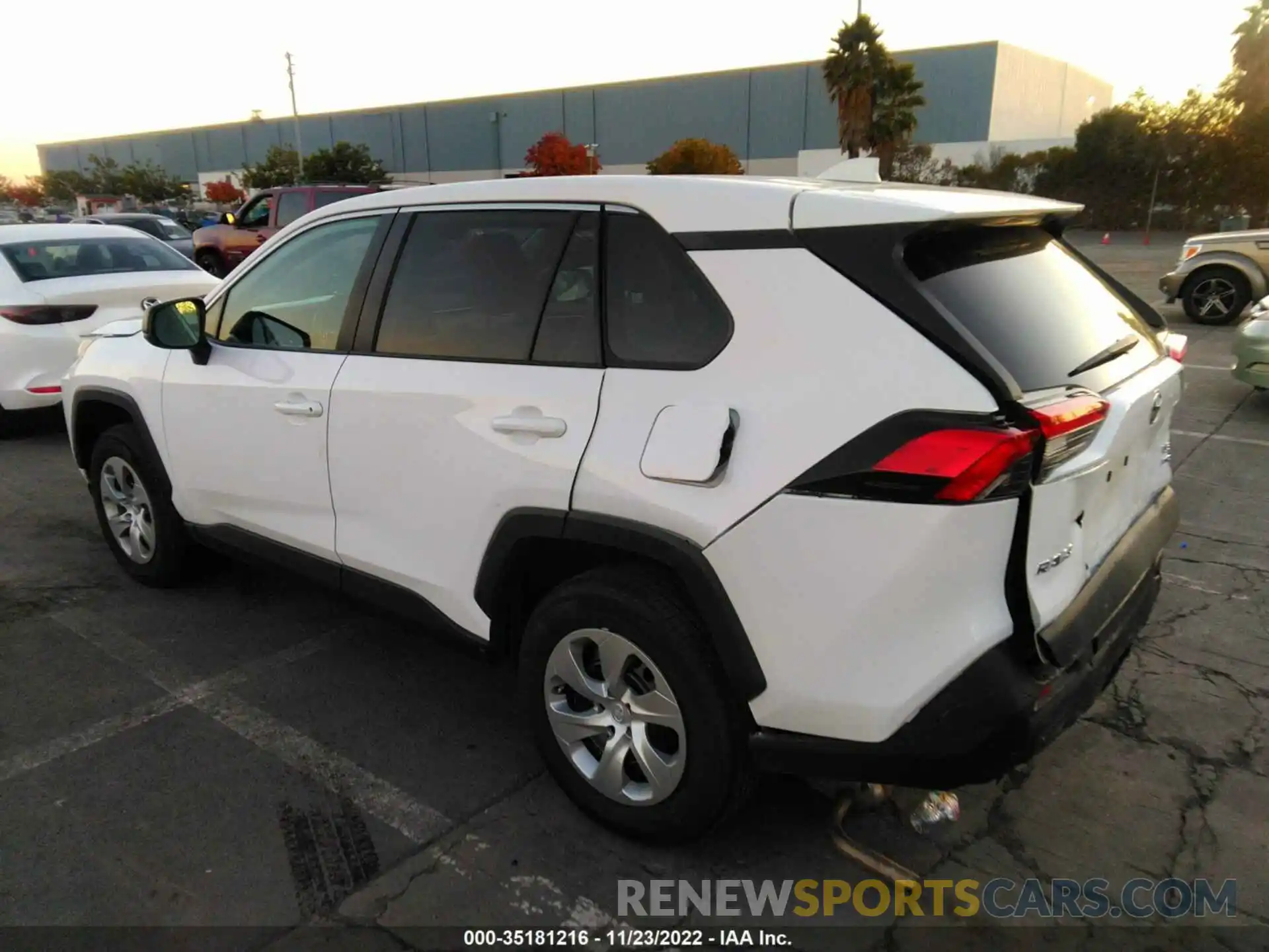 3 Photograph of a damaged car 2T3F1RFV3NC258872 TOYOTA RAV4 2022