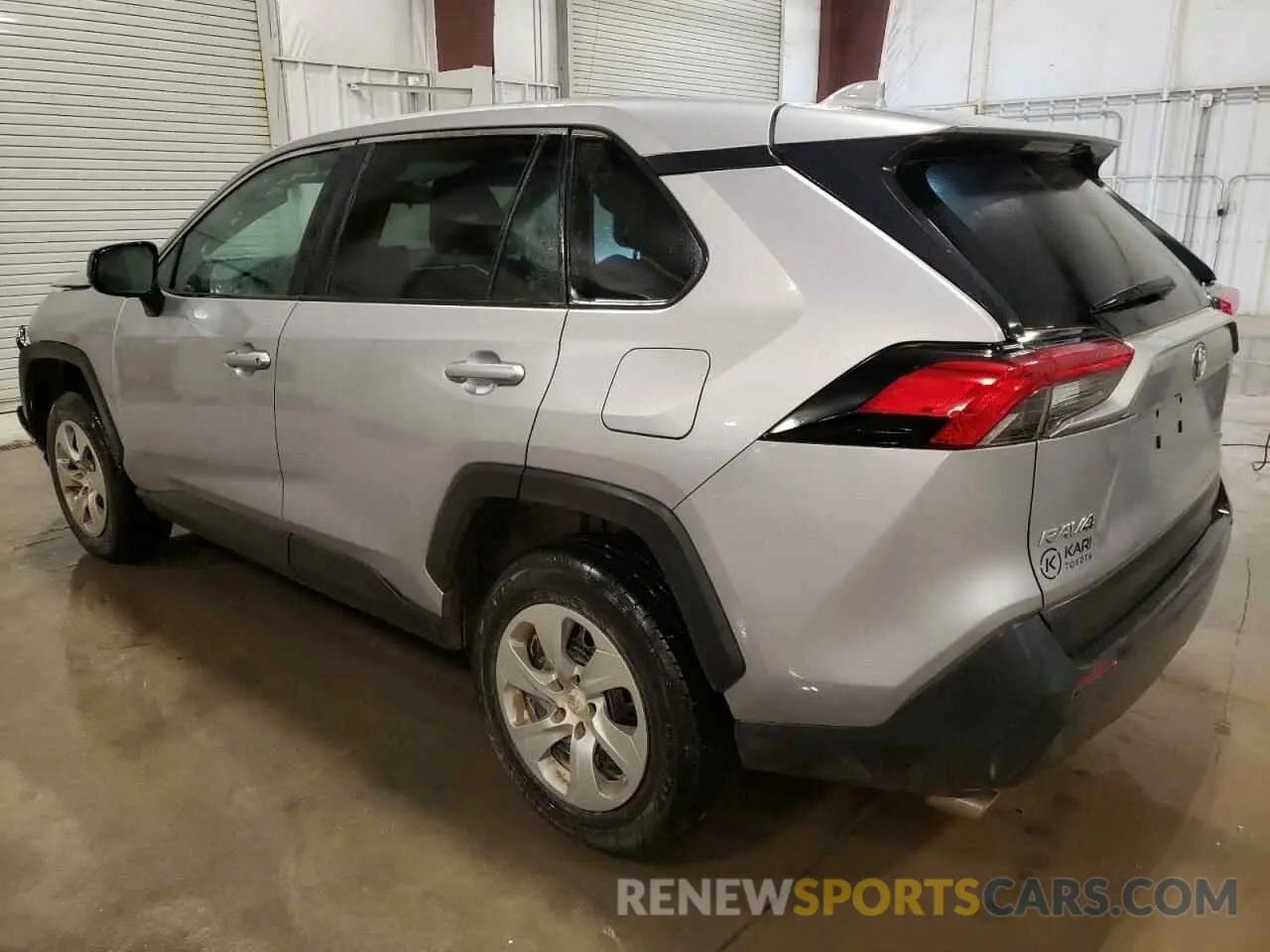 2 Photograph of a damaged car 2T3F1RFV3NC306967 TOYOTA RAV4 2022