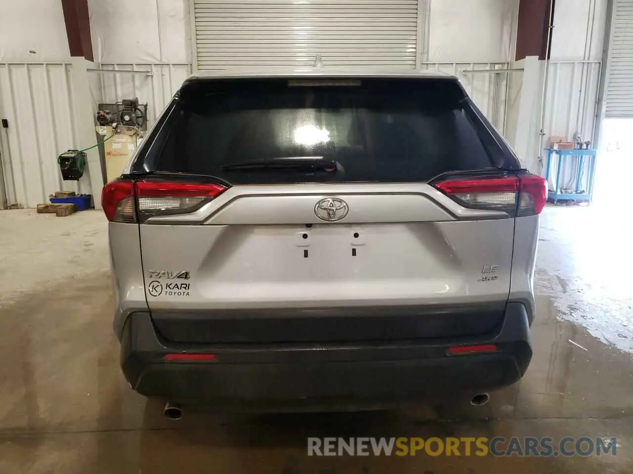 6 Photograph of a damaged car 2T3F1RFV3NC306967 TOYOTA RAV4 2022