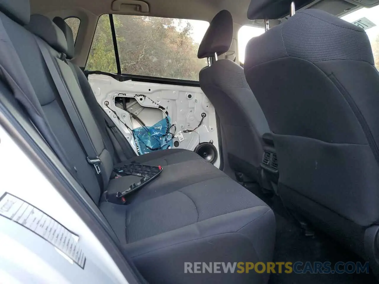 11 Photograph of a damaged car 2T3F1RFV3NW276853 TOYOTA RAV4 2022