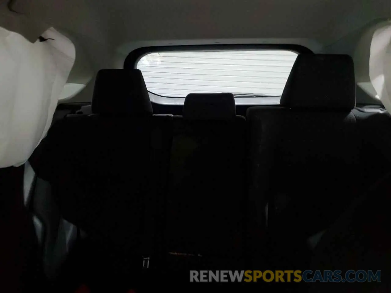 10 Photograph of a damaged car 2T3F1RFV4NC294683 TOYOTA RAV4 2022