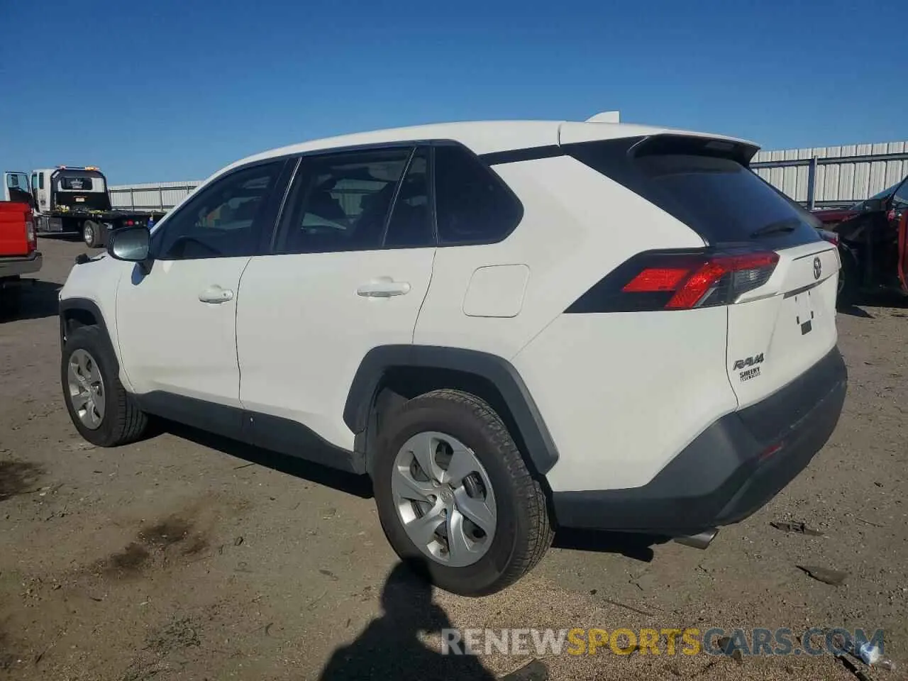 2 Photograph of a damaged car 2T3F1RFV4NW260922 TOYOTA RAV4 2022