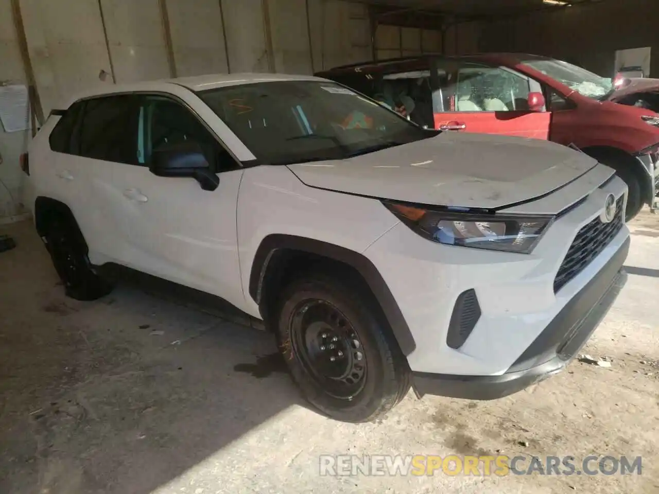 4 Photograph of a damaged car 2T3F1RFV4NW279986 TOYOTA RAV4 2022