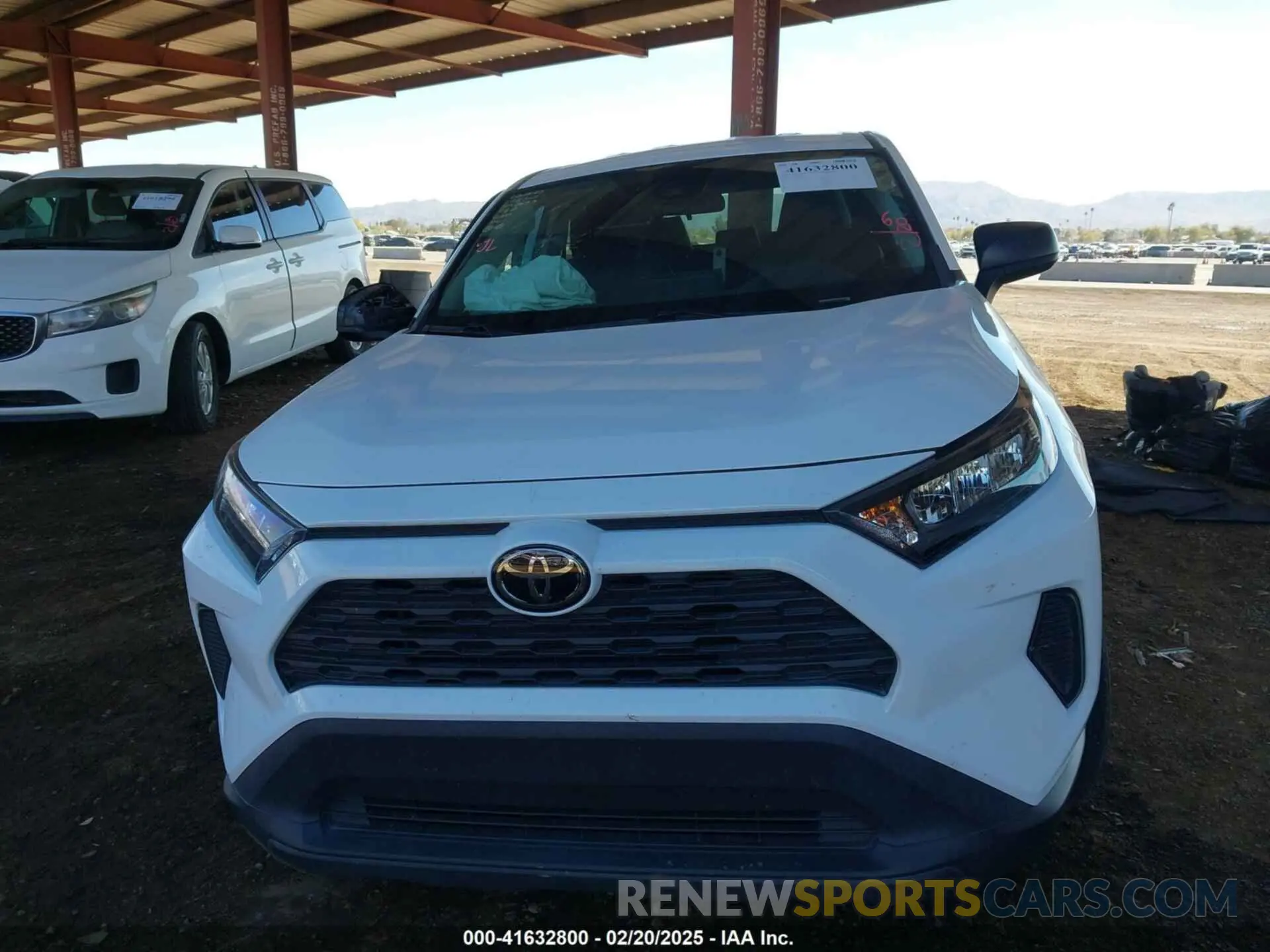 12 Photograph of a damaged car 2T3F1RFV4NW305258 TOYOTA RAV4 2022