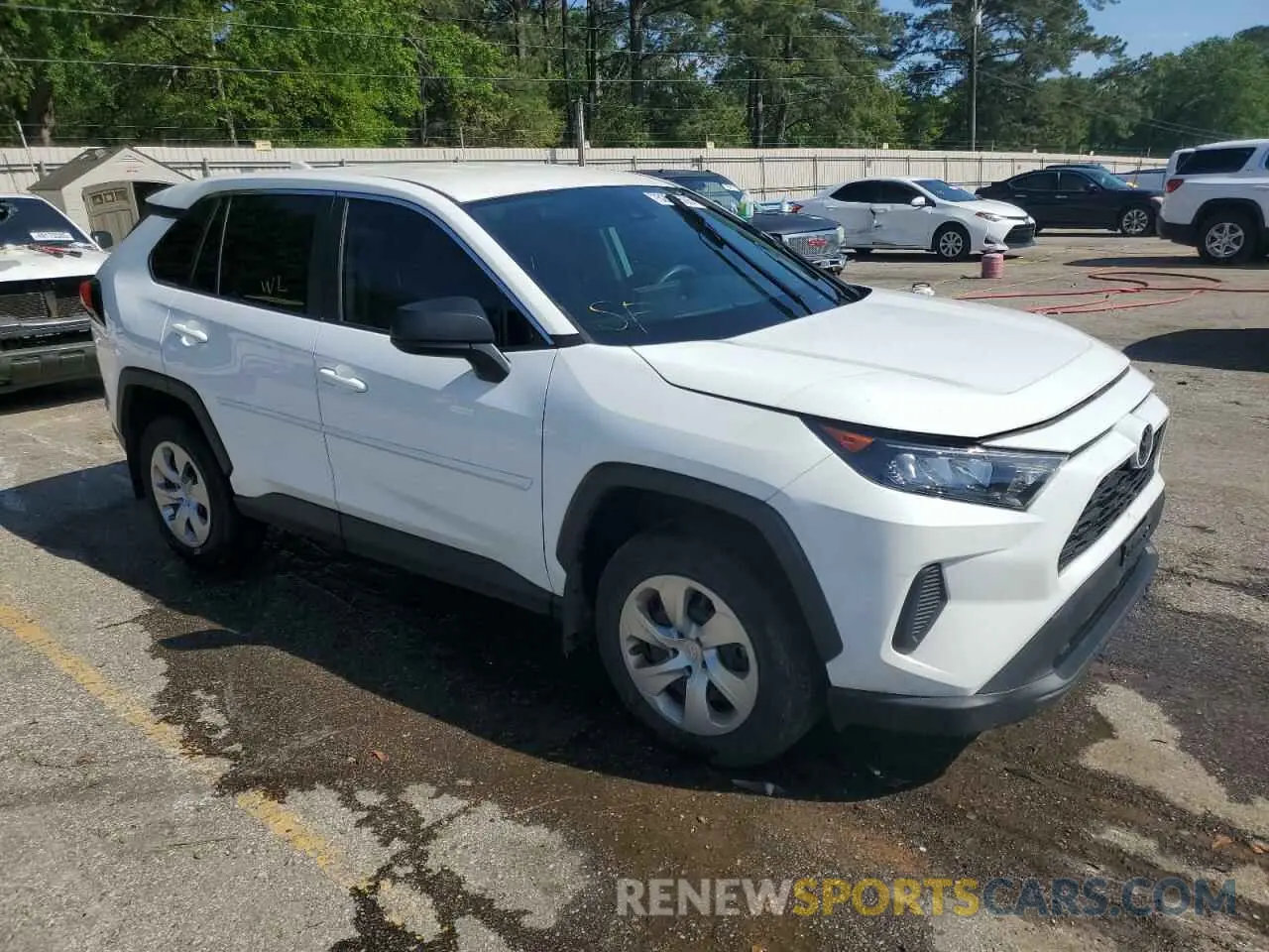 4 Photograph of a damaged car 2T3F1RFV4NW317166 TOYOTA RAV4 2022