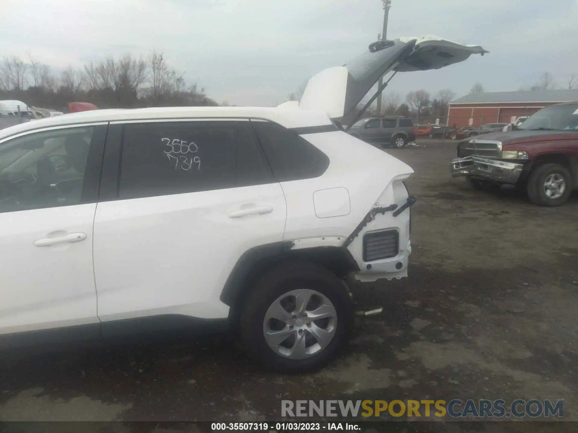 3 Photograph of a damaged car 2T3F1RFV5NC260218 TOYOTA RAV4 2022