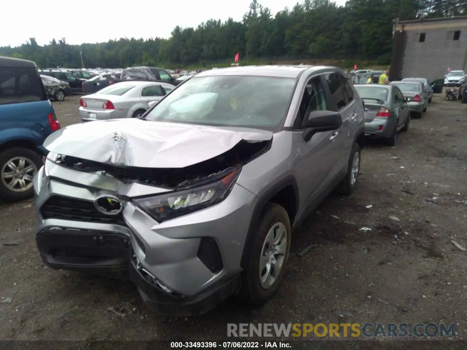 2 Photograph of a damaged car 2T3F1RFV5NC278055 TOYOTA RAV4 2022