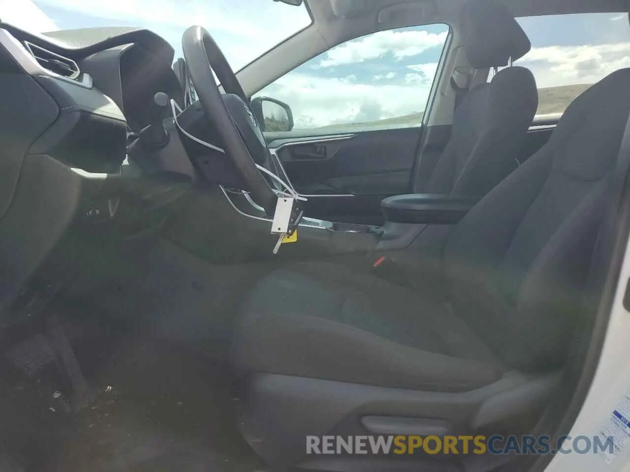 7 Photograph of a damaged car 2T3F1RFV5NC284311 TOYOTA RAV4 2022