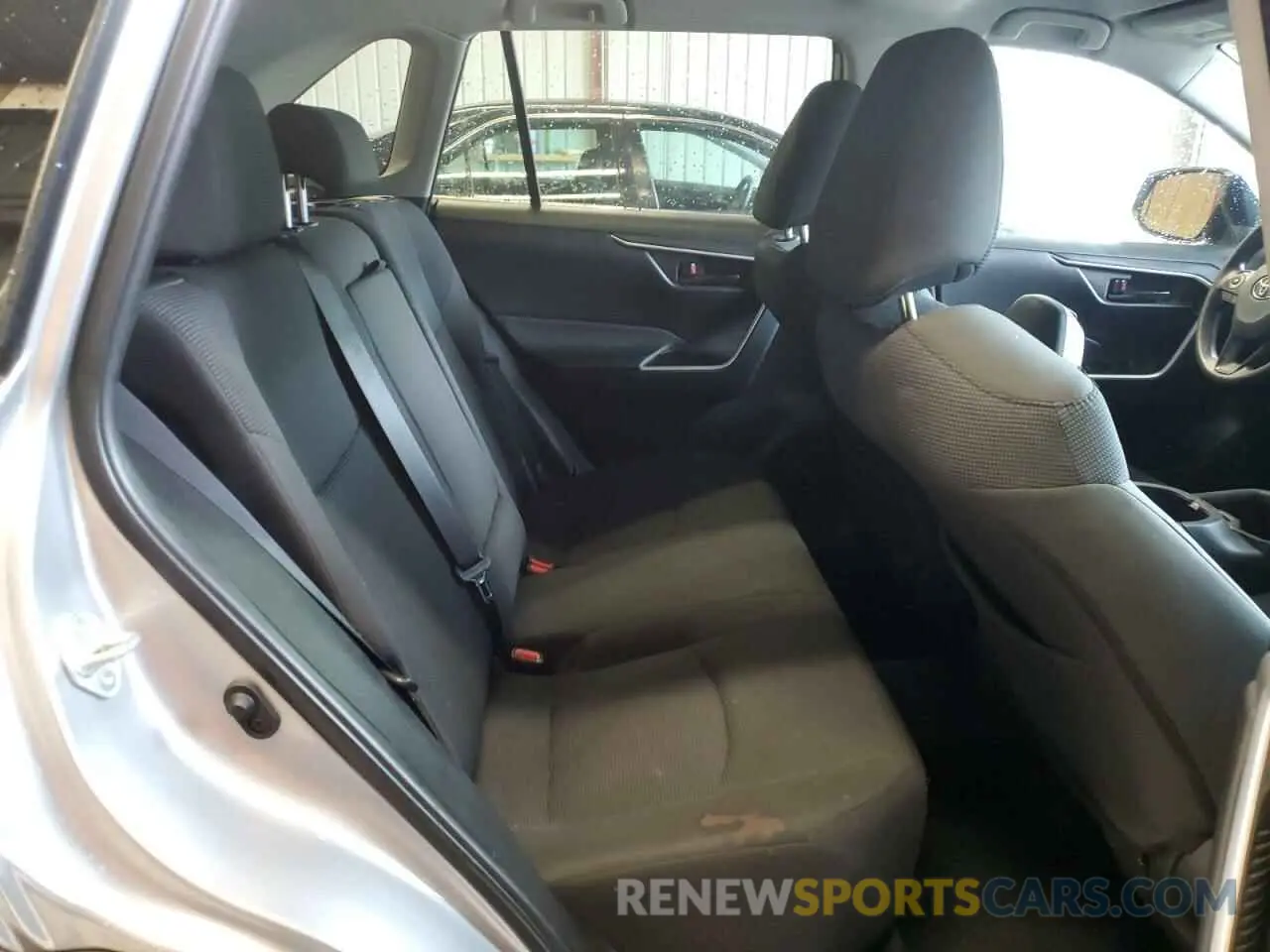 11 Photograph of a damaged car 2T3F1RFV5NC305349 TOYOTA RAV4 2022