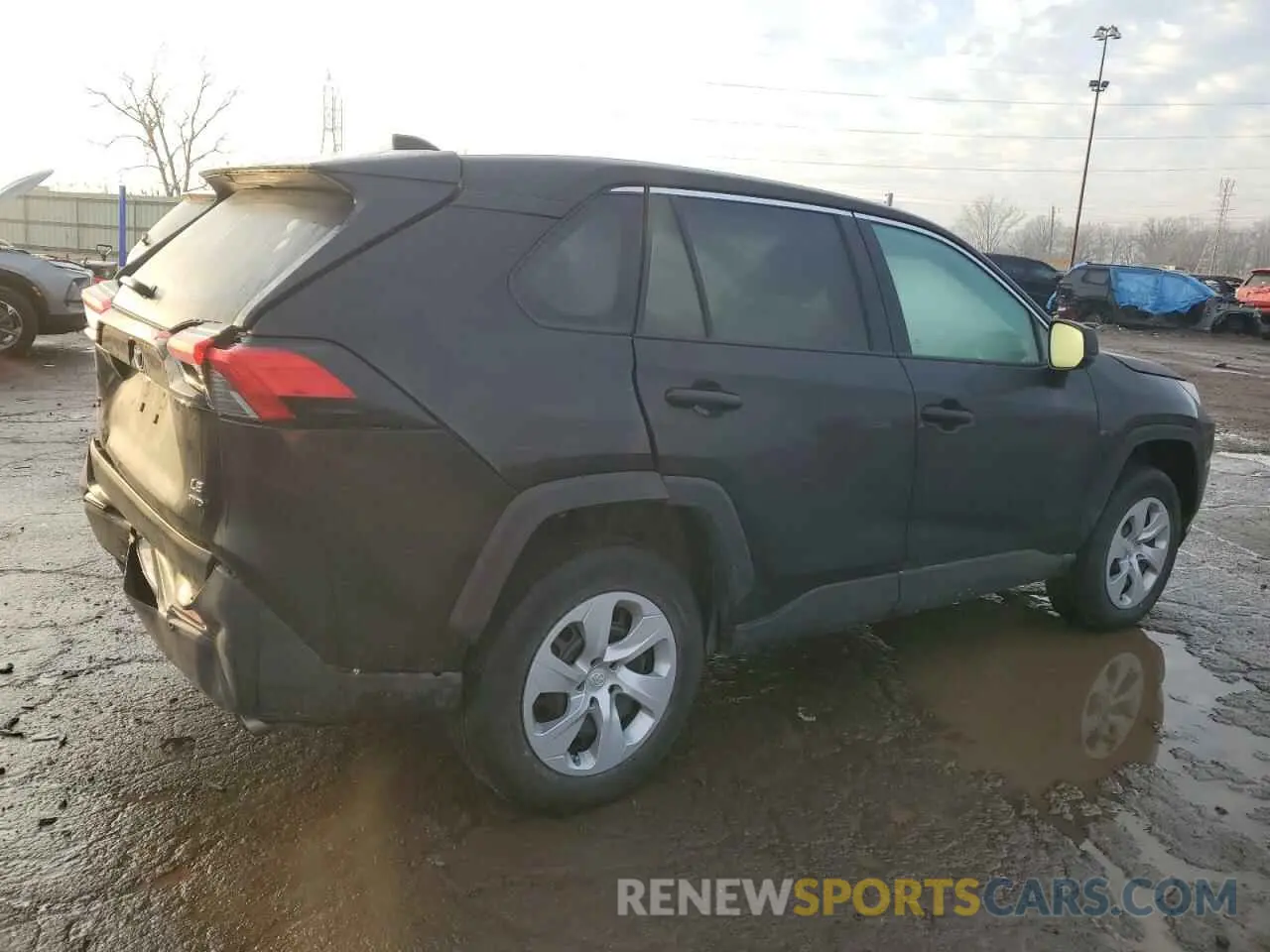 3 Photograph of a damaged car 2T3F1RFV5NC322720 TOYOTA RAV4 2022