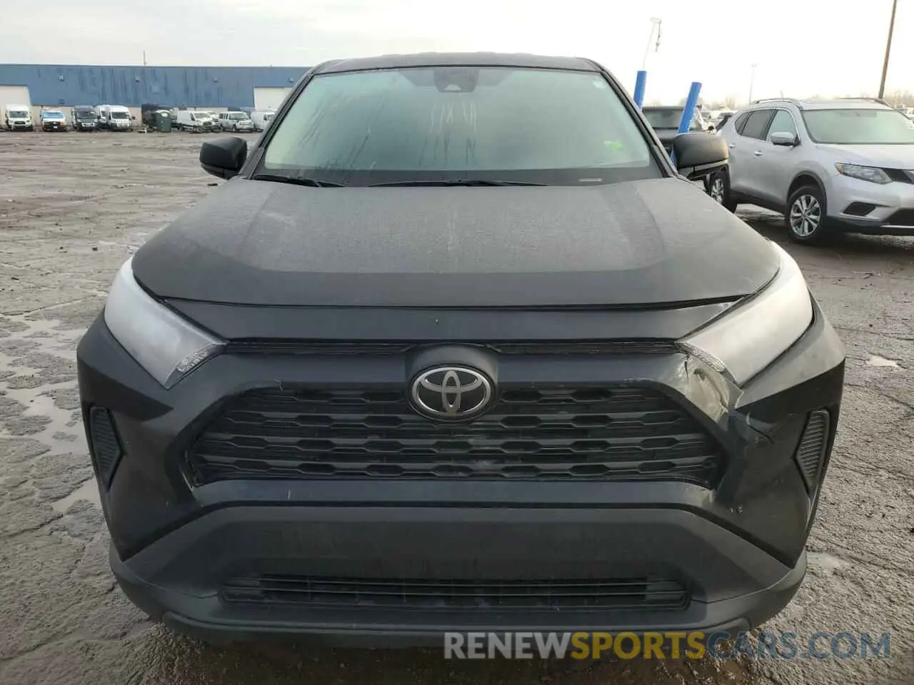 5 Photograph of a damaged car 2T3F1RFV5NC322720 TOYOTA RAV4 2022