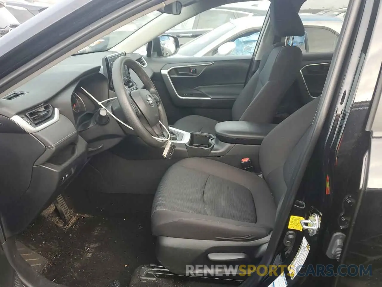 7 Photograph of a damaged car 2T3F1RFV5NC322720 TOYOTA RAV4 2022