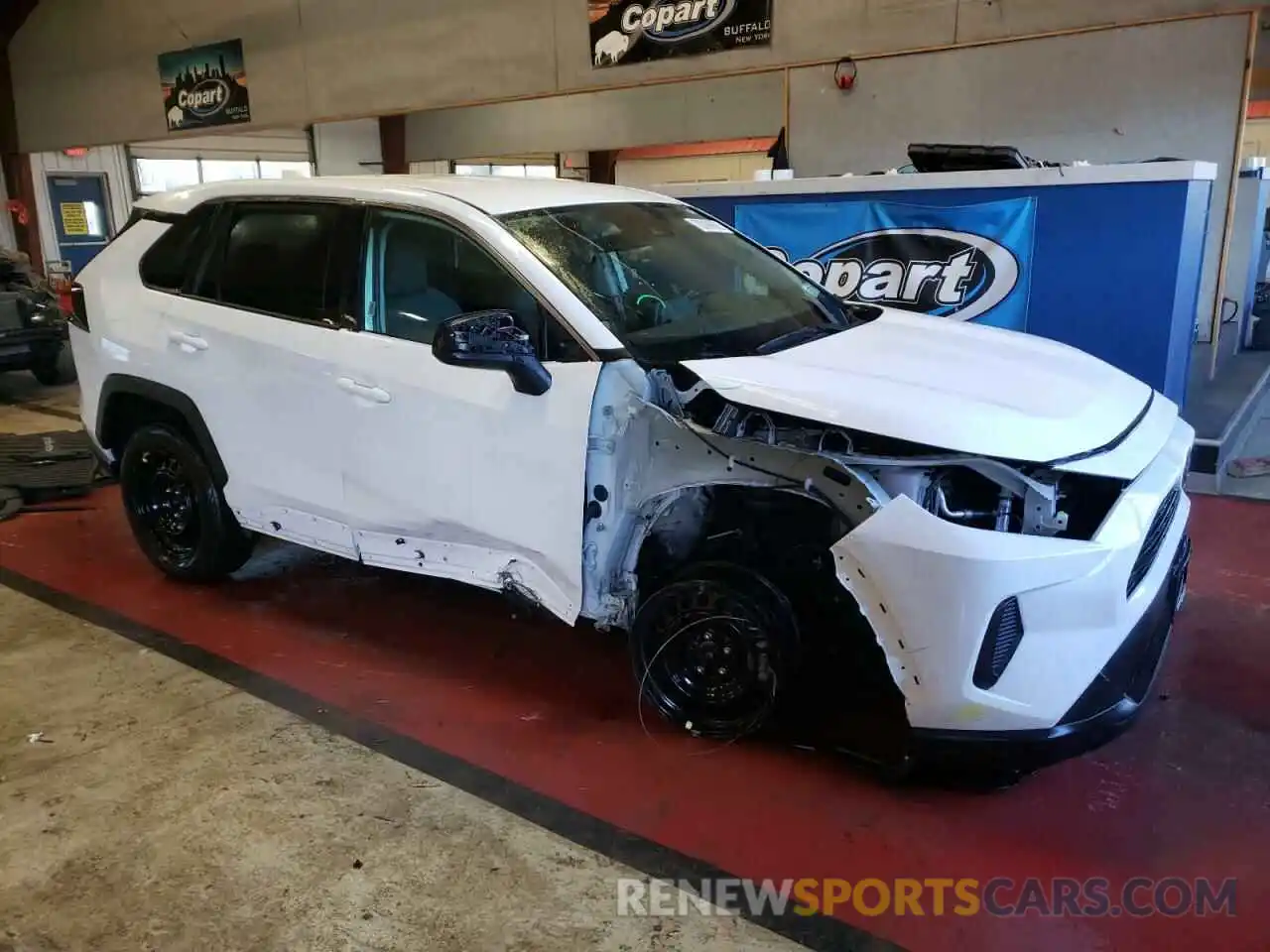 4 Photograph of a damaged car 2T3F1RFV5NW255177 TOYOTA RAV4 2022