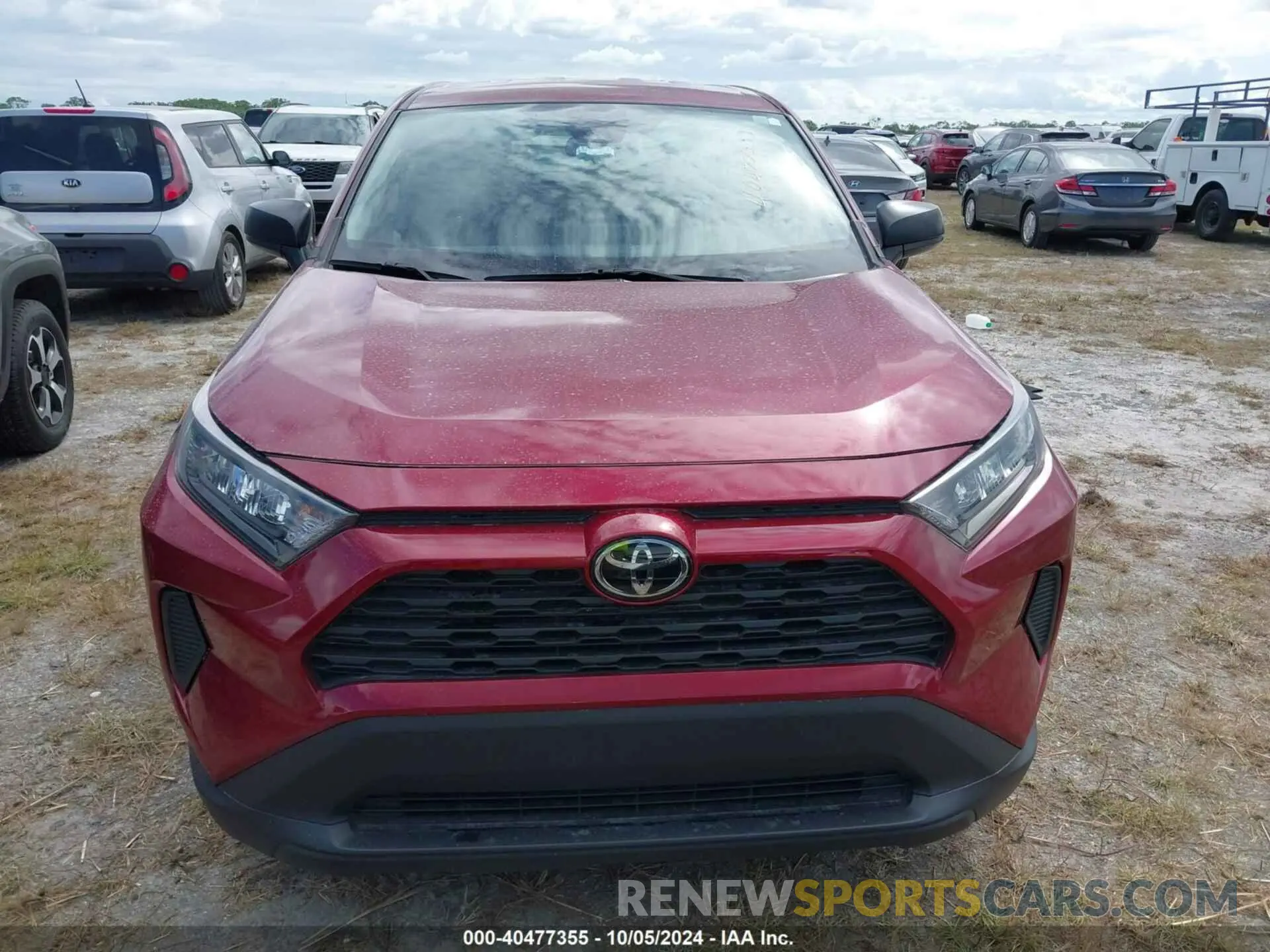 12 Photograph of a damaged car 2T3F1RFV5NW264932 TOYOTA RAV4 2022