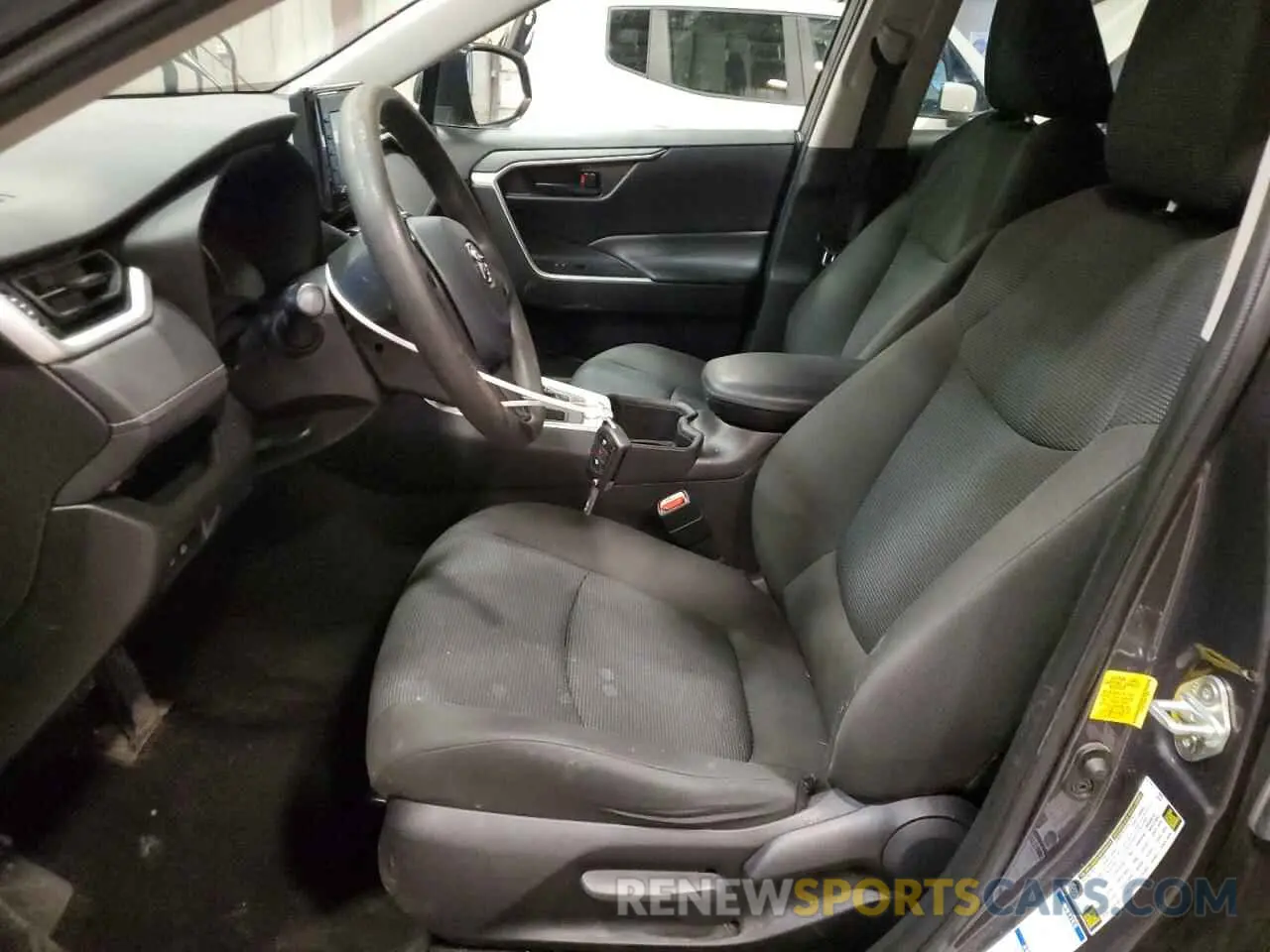 7 Photograph of a damaged car 2T3F1RFV5NW270665 TOYOTA RAV4 2022