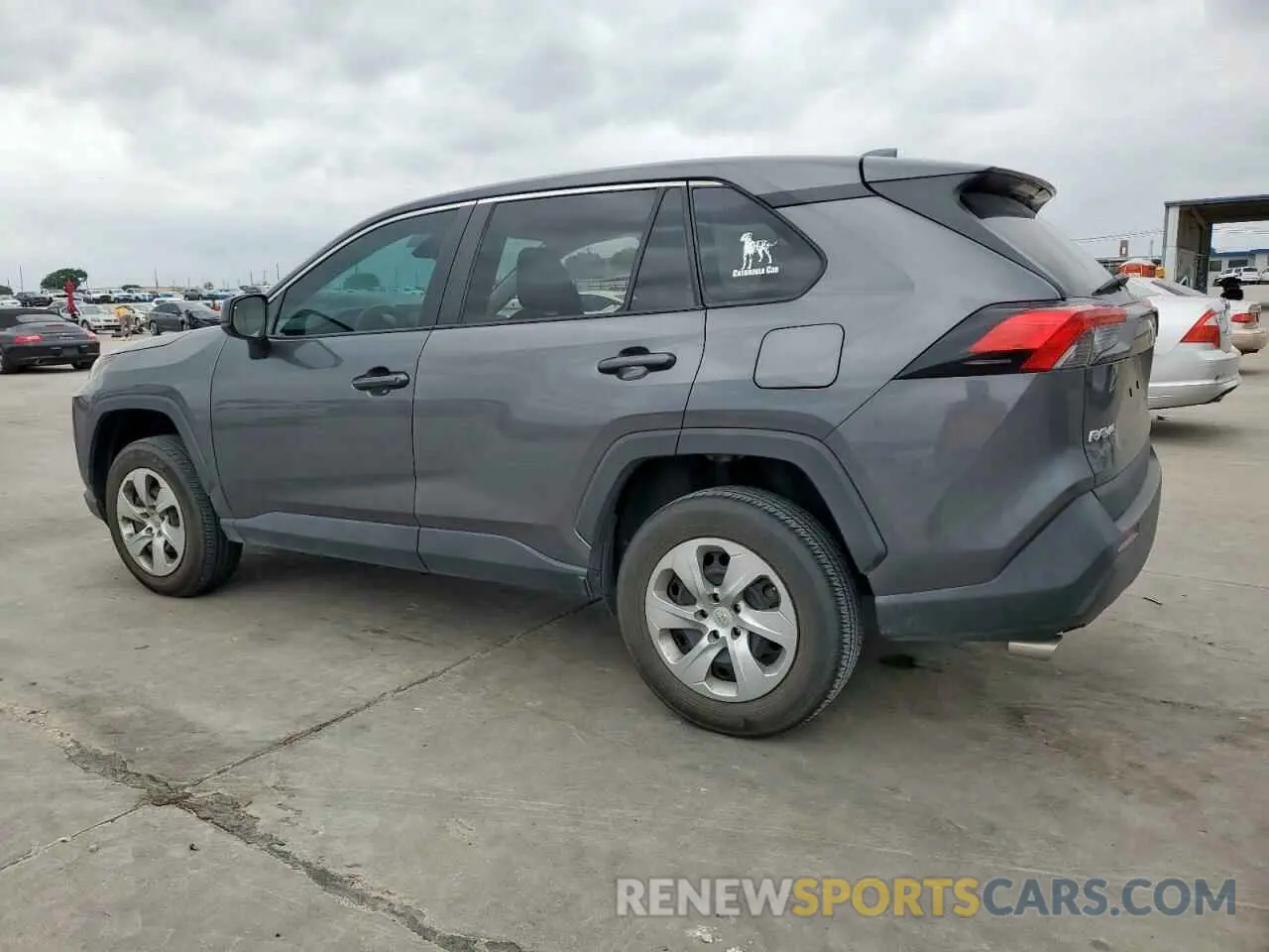 2 Photograph of a damaged car 2T3F1RFV6NC258767 TOYOTA RAV4 2022