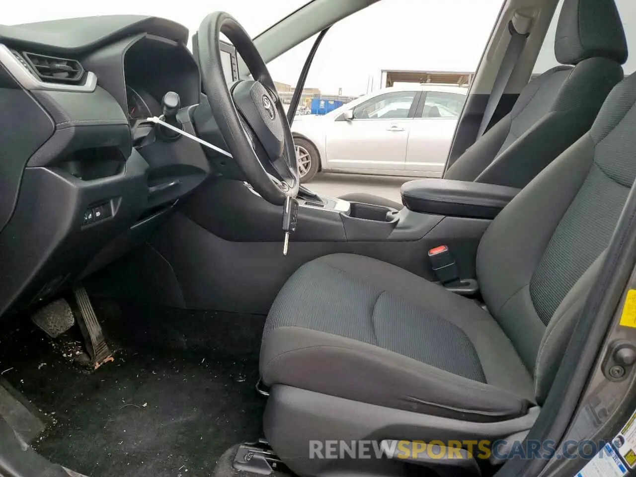 7 Photograph of a damaged car 2T3F1RFV6NC258767 TOYOTA RAV4 2022