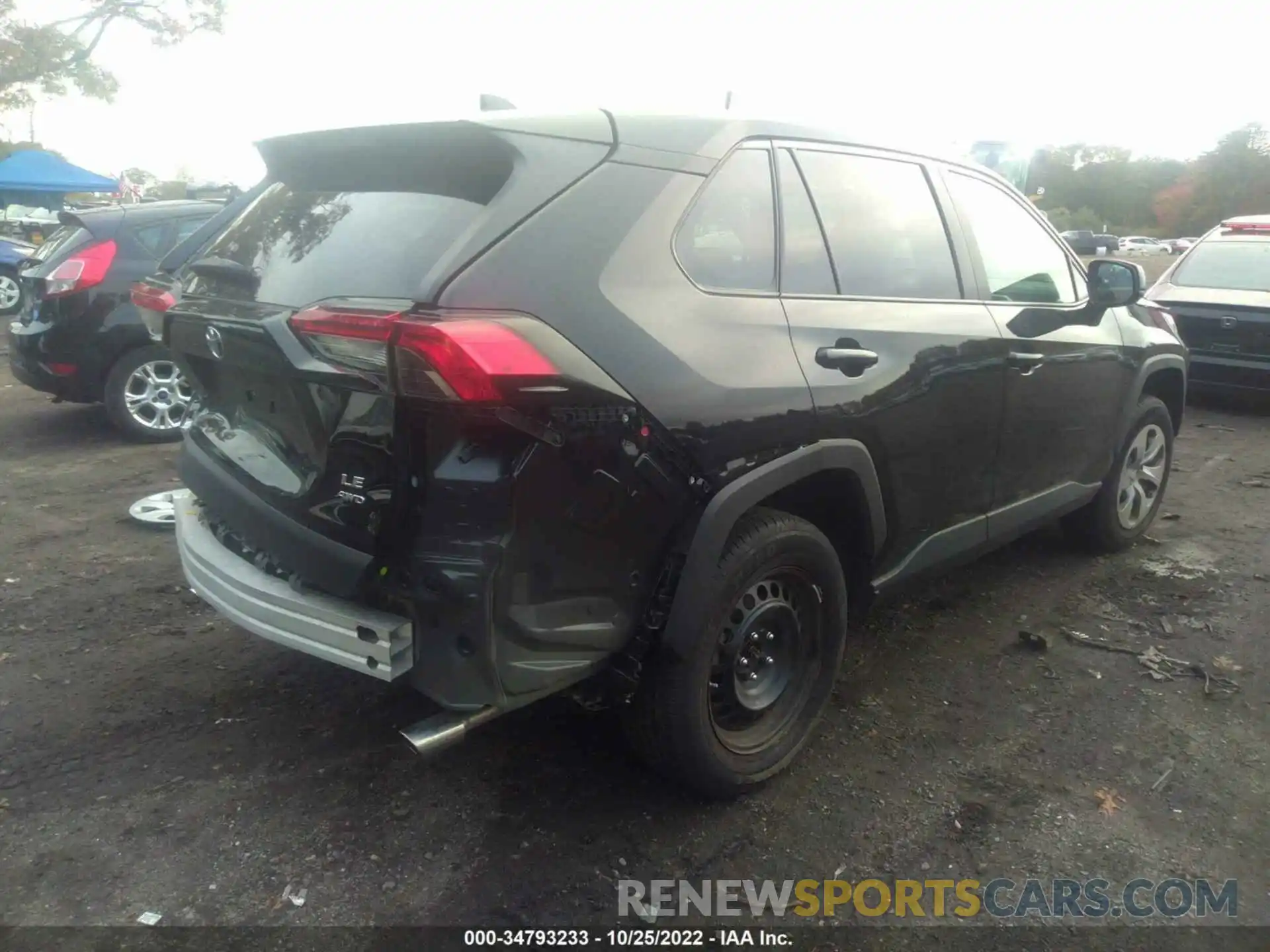 4 Photograph of a damaged car 2T3F1RFV6NC268425 TOYOTA RAV4 2022