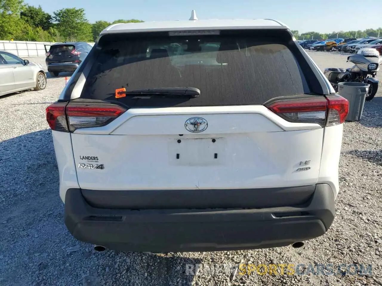 6 Photograph of a damaged car 2T3F1RFV6NC310754 TOYOTA RAV4 2022
