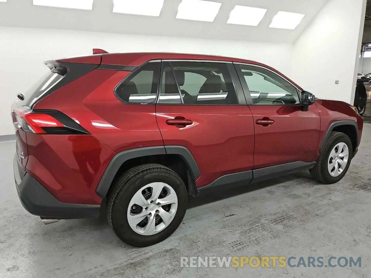 3 Photograph of a damaged car 2T3F1RFV6NW281772 TOYOTA RAV4 2022