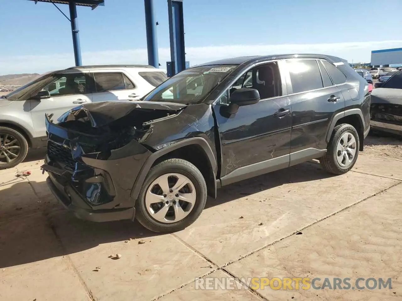 1 Photograph of a damaged car 2T3F1RFV7NC309001 TOYOTA RAV4 2022