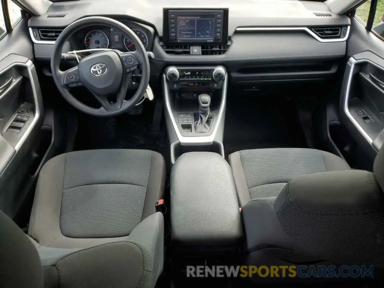 8 Photograph of a damaged car 2T3F1RFV7NW258534 TOYOTA RAV4 2022