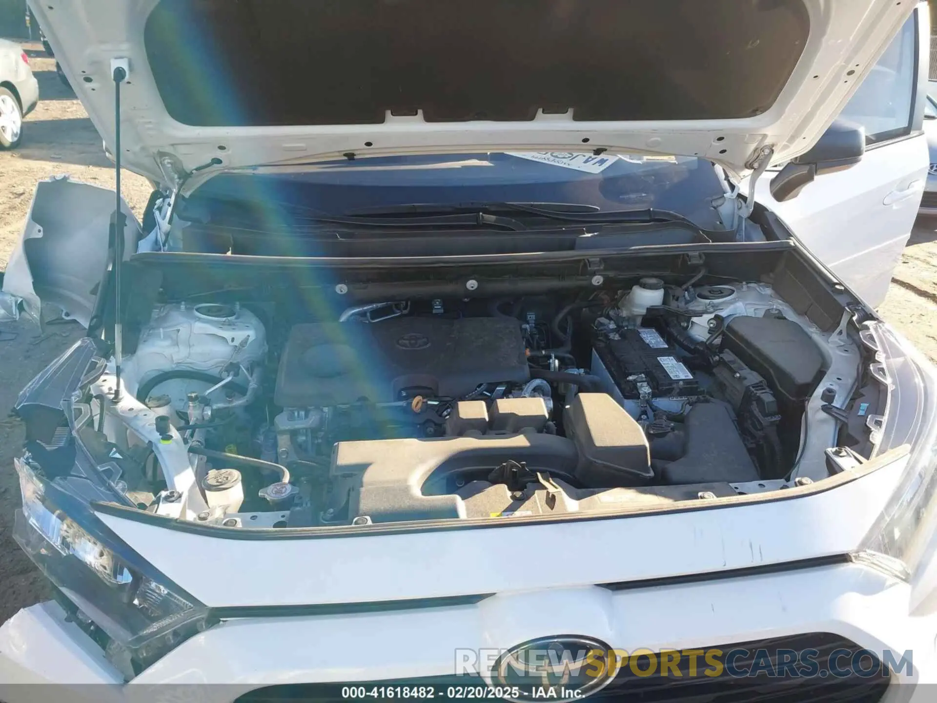 10 Photograph of a damaged car 2T3F1RFV8NC277806 TOYOTA RAV4 2022