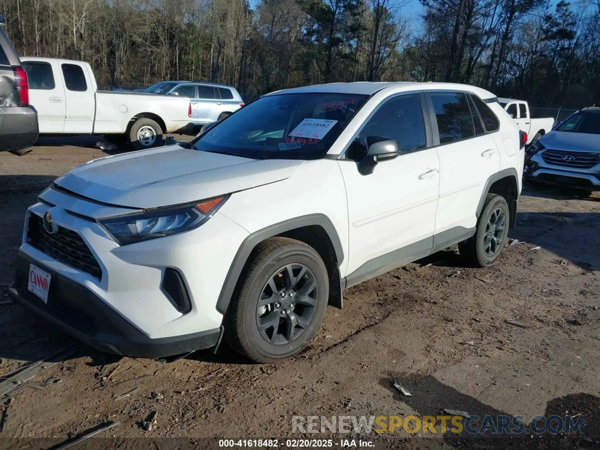 2 Photograph of a damaged car 2T3F1RFV8NC277806 TOYOTA RAV4 2022