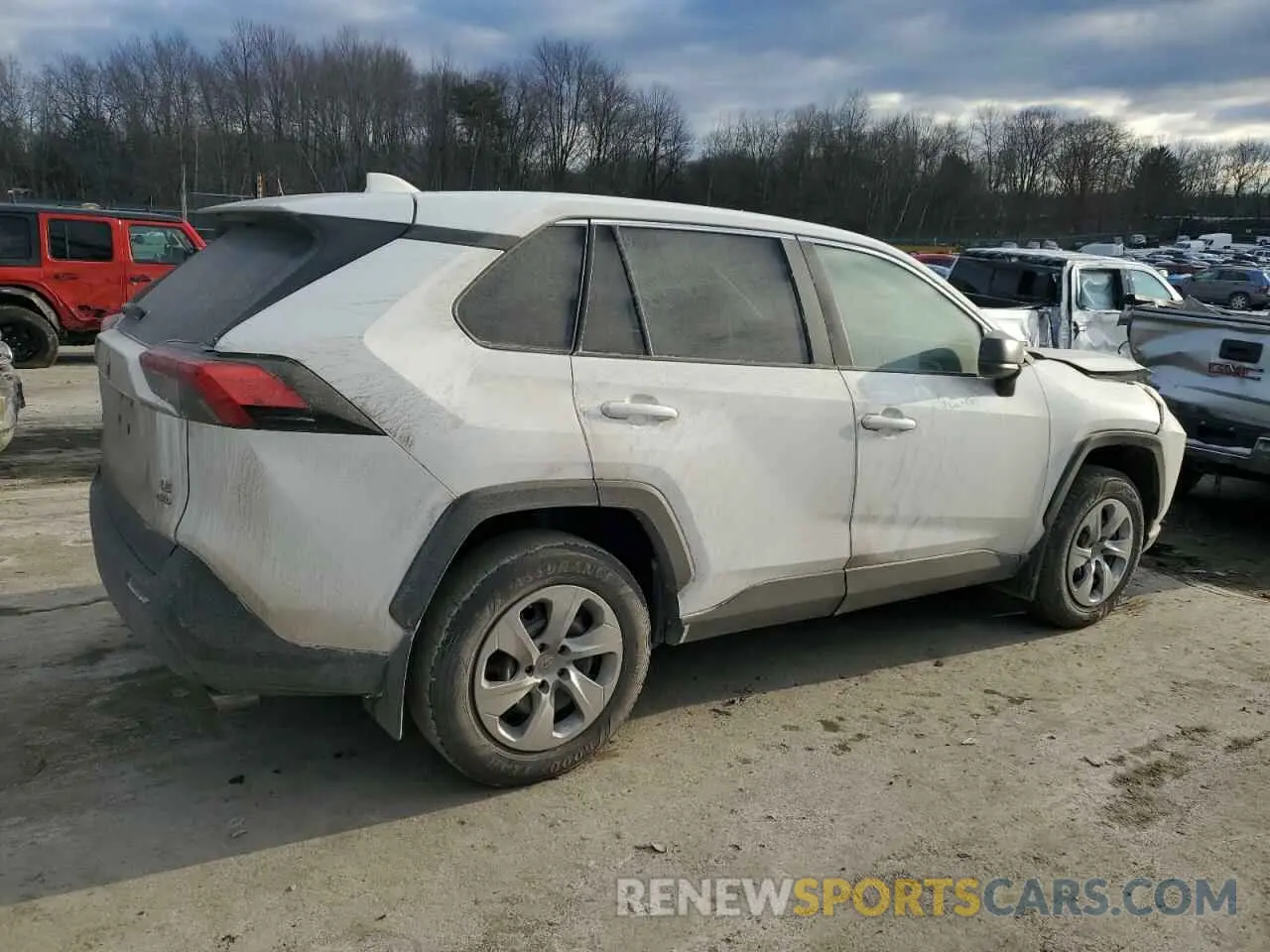 3 Photograph of a damaged car 2T3F1RFV8NC299689 TOYOTA RAV4 2022