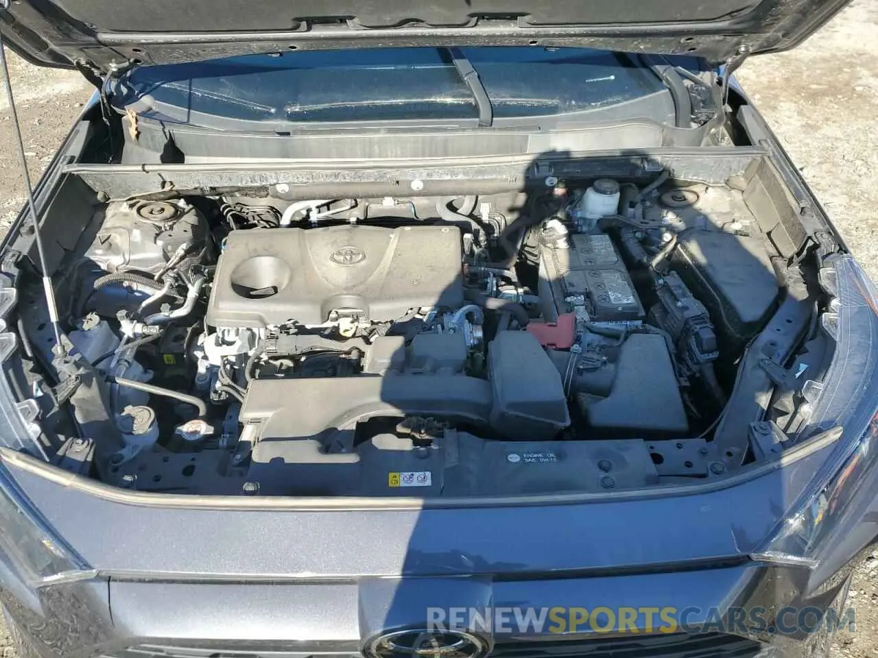 12 Photograph of a damaged car 2T3F1RFV8NW289839 TOYOTA RAV4 2022
