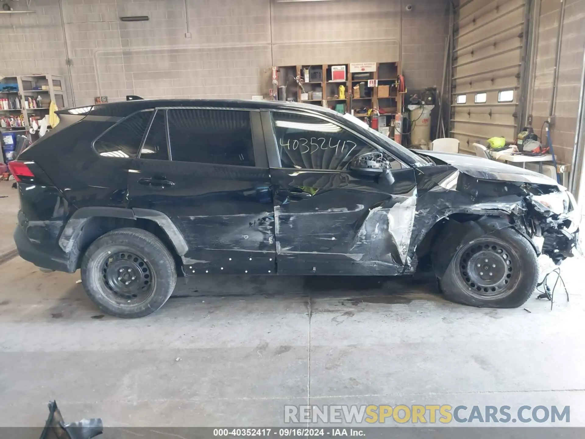 13 Photograph of a damaged car 2T3F1RFVXNC287785 TOYOTA RAV4 2022