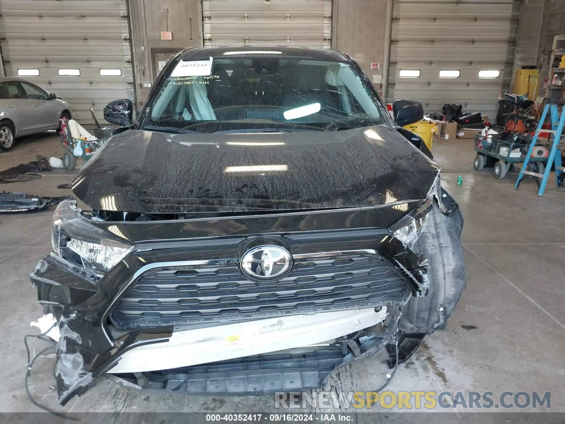 6 Photograph of a damaged car 2T3F1RFVXNC287785 TOYOTA RAV4 2022