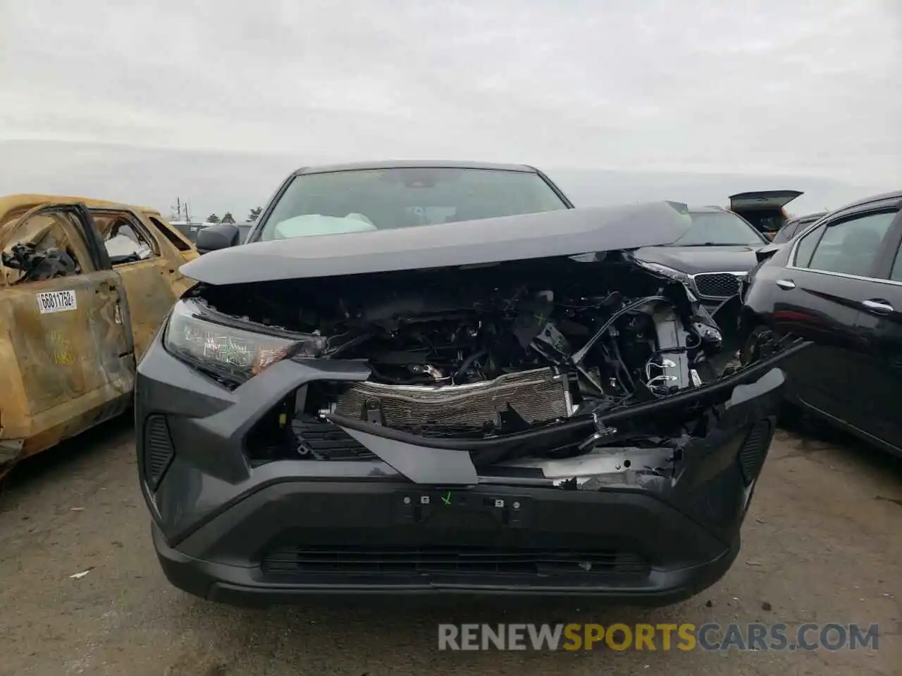 5 Photograph of a damaged car 2T3F1RFVXNW302249 TOYOTA RAV4 2022