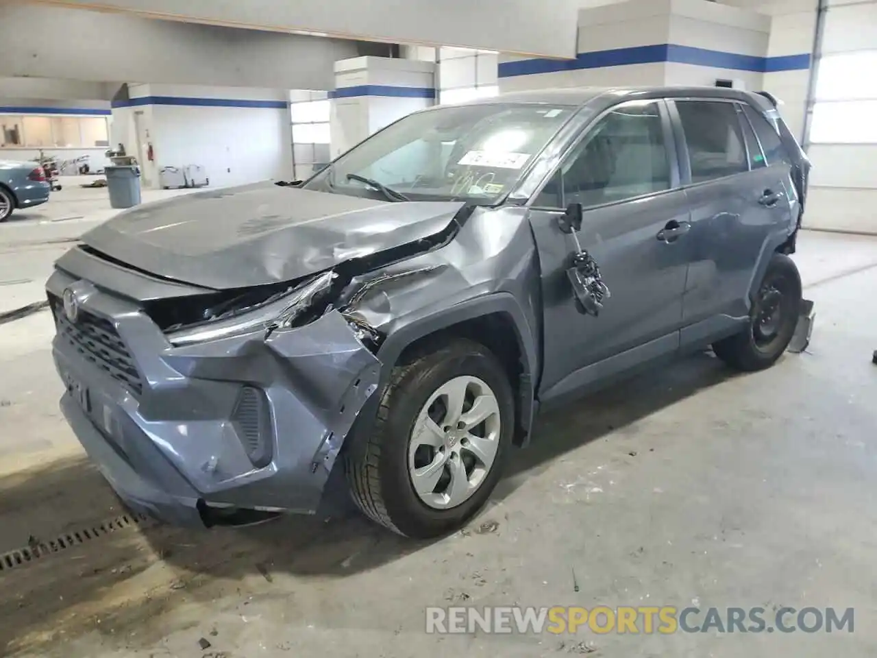 1 Photograph of a damaged car 2T3G1RFV1NC262066 TOYOTA RAV4 2022