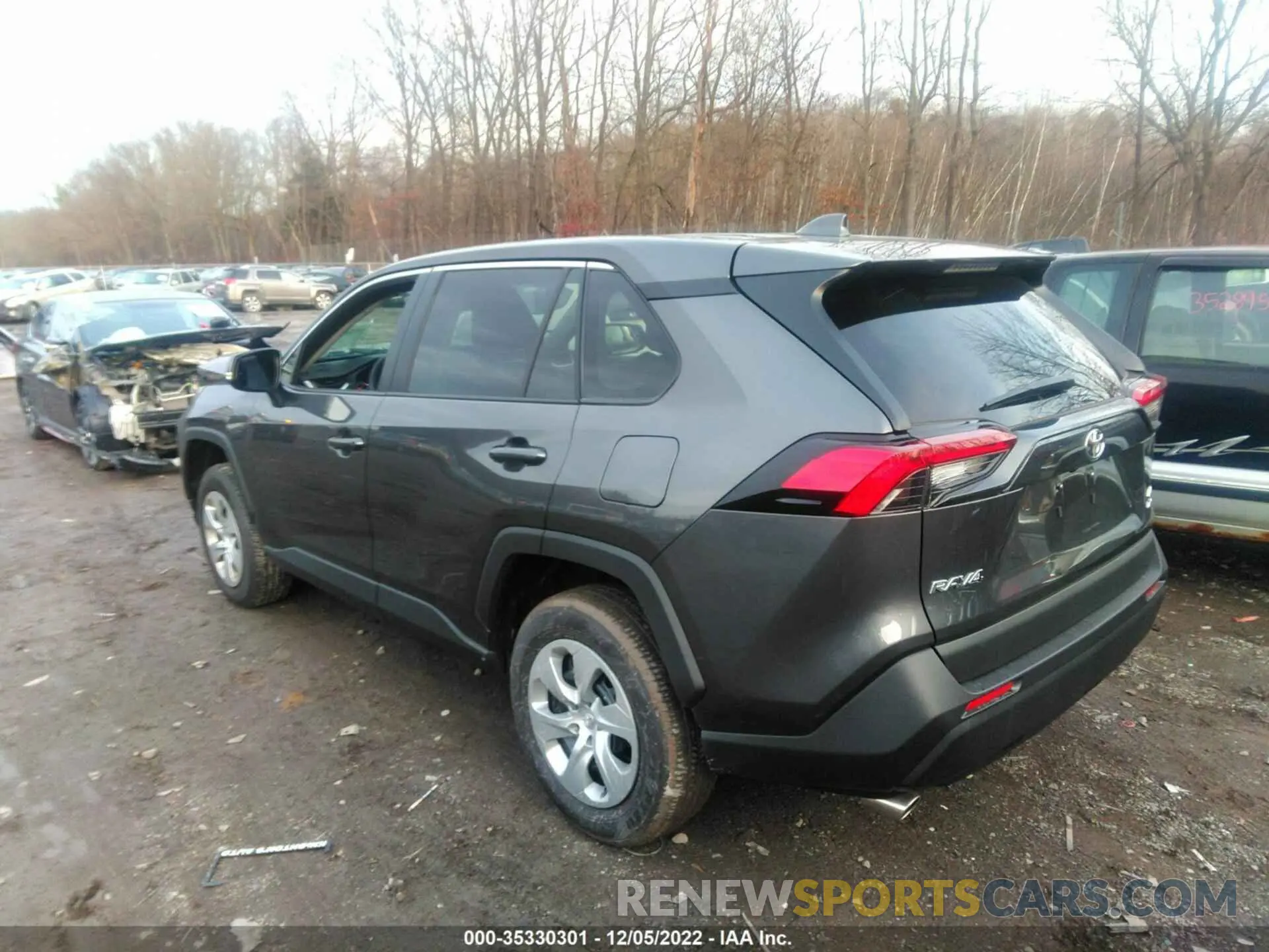 3 Photograph of a damaged car 2T3G1RFV1NC307801 TOYOTA RAV4 2022